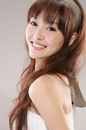 85后女星华丽蜕变 肌密对决